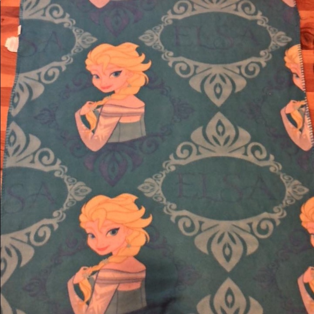 Elsa blanket